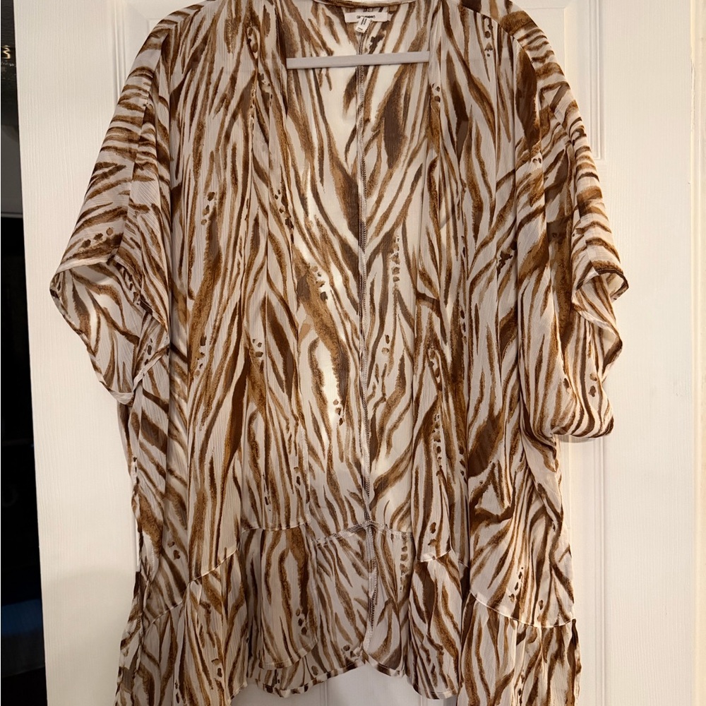 Maurices Brown and White Zebra Print kimono